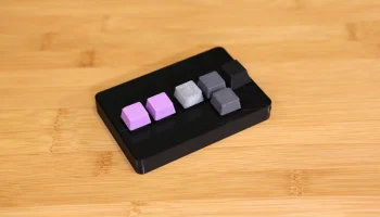 Кастомный Bluetooth-геймпад Cherry MX 8