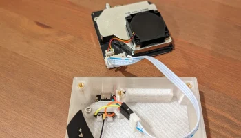 Корпус SDS011 и XIAO ESP32C3 1