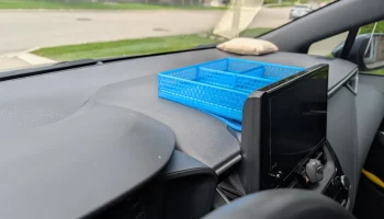 Органайзер Toyota Corolla Dash 2024 года