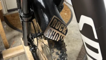 Крыло RockShox-MTB/Даунхилл