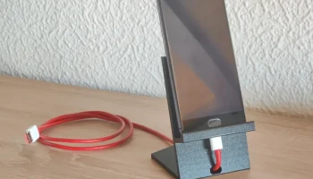 Держатель для смартфона для больших телефонов....