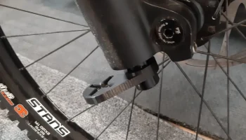 Инструмент Fox Fork Air и Rebound Cap 1