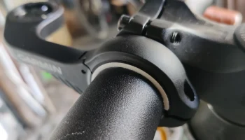 Проставка на руль велосипеда Garmin Holder 31.8... 1