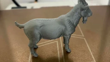 Альпийская фигурка горного козла, напечатанная на 3D-прин... 3