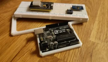 Arduino Uno и держатель макетной платы............ 2