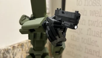 Манекен 13 Gun/Pistol/Glock *Больше файлов*......