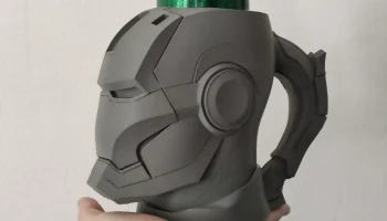 IronMan Держатель для банки/Пивная кружка.........