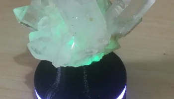 LightBase с двумя независимыми RGB-секвенсорами............