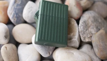 Zippo Case 4