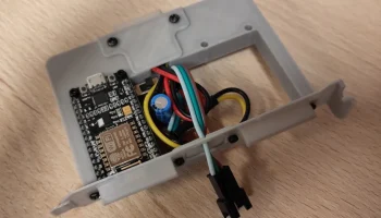 ESP32 Чехол/держатель для ПК 2
