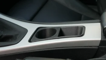 Подстаканник V2 для BMW E90 E92 E93 и т. д.......... 1