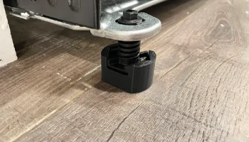 Frigidaire 316272900 Подставка для выравнивания плиты/печ... Frigidaire 316272900 Подставка для выравнивания плиты/печ...