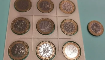 Тема флеш-конкурса: Игровые жетоны - Деньги Крестики-ноли... 4