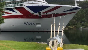 Круизный лайнер P&O Иона 3
