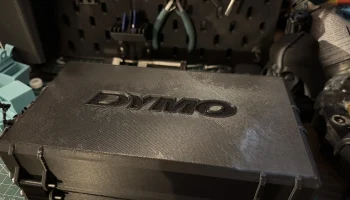 Прочная коробка Dymo letratag с логотипом........