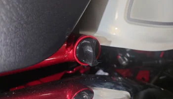 Снятие сиденья Honda Monkey без инструмента............ 9