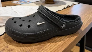 Подвеска Nike Croc
