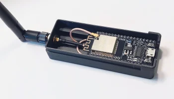 Корпус ESP32 с креплением для антенны SMA........ 4