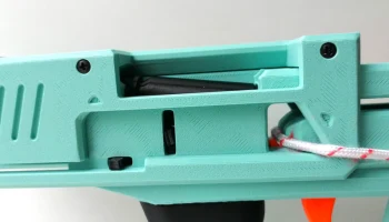 SKLEP mk1_Shell, выбрасывающий струнный бластер Nerf... 4