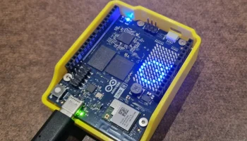 Поднос для Arduino UNO Q Caddy