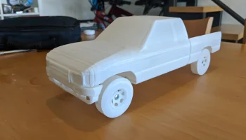Toyota Hilux Pickup 1991 г. с дополнительной кабиной (1:1... 2