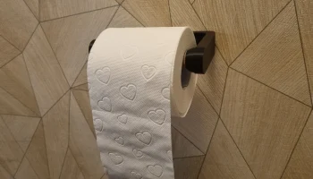 Держатель для туалетной бумаги с деревом........ 1