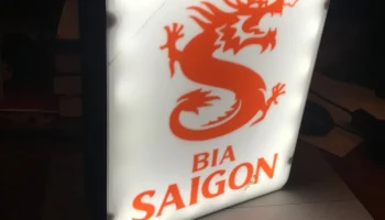 Логотип Bia Saigon - bi&egrave;re vietnam (veilleuse r&eacute;tro-&eacute;clai...