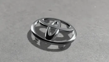 Логотип ступицы колеса Toyota 2
