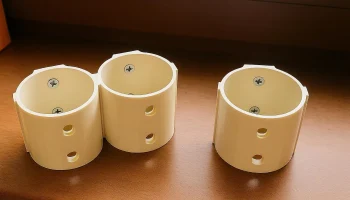 Держатель(и) для WD40, 3DLac и других спреев......... 1