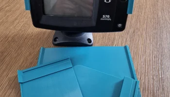 Humminbird 570 - солнцезащитный козырек 7