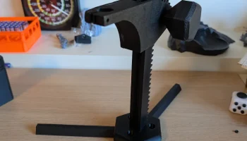 Пресс для термофиксации, полностью напечатанный на 3D-при... 3