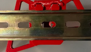 Более прочное крепление SKR mini e3 DIN 1
