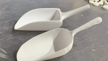 Scoops 1