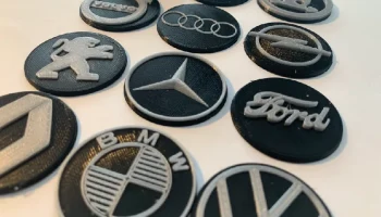 Адаптер для виниловых пластинок со сменным логотипом марк... 1
