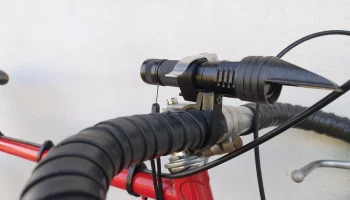 Крепление для велосипедного фонаря sofirn SC31pro convoy s2 1