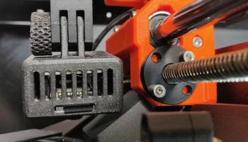 Крепление ESP32 Camera X-Motor для Prusa MK4/MK4S с шарни.. 2