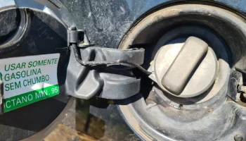 Honda Civic Mk8 Трос бензобака