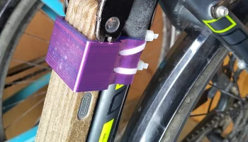 Halterung f&uuml;r ein Fahrrad Faltschloss; Кронштейн для вело...