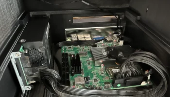 Сетевое хранилище ITX с 12 или 6 отсеками 1