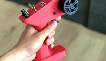 RC передатчик с пистолетной рукояткой............ 1