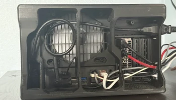 Вертикальная подставка Lian Li A3-mATX 6