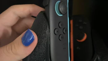(Nintendo Switch 2) Отдельные ручки Joycon 2 (прикрепляемые) 1