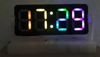 Часы с 7-сегментным дисплеем открытого дизайна (также изв... 1