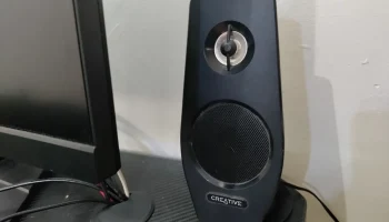 Подставка для компьютерной колонки Creative Inspire T3030...