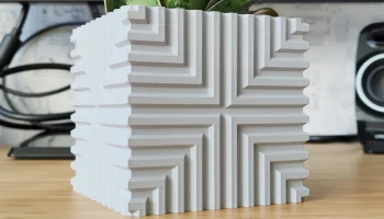 Горшок и кашпо Matrix Cube - дизайн в режиме вазы...