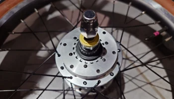Крепление диска Shimano Nexus 3. Крепление диска Shimano Nexus 3.