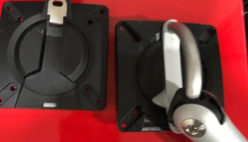 Flo Monitor Arm Herman Miller : часть монитора 1