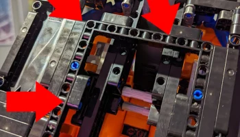 Настенное крепление LEGO McLaren Formula 1 2