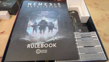 Вставка/органайзер для настольной игры Nemesis Retaliation (ремикс) с карточками в рукавах, сангреворами, неофлешем, ксирианцами, отрядом поддержки, расширенными целями, ландшафтом, невыразимыми историями 4 и акрилом 3