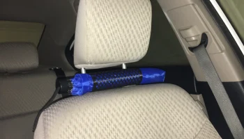 Держатель зонта в подголовнике для Honda Civic............